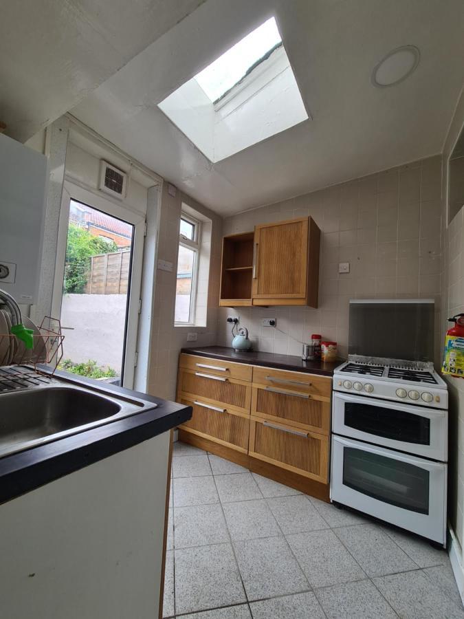 Ground Floor Flat , 31 Lena Street, Easton,Bristol Avon, Uk Otel Dış mekan fotoğraf
